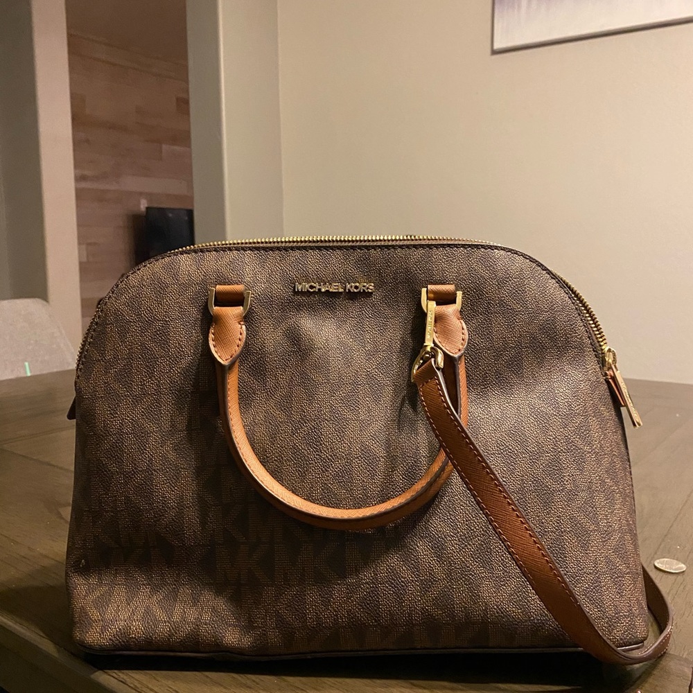 Michael kors satchel
